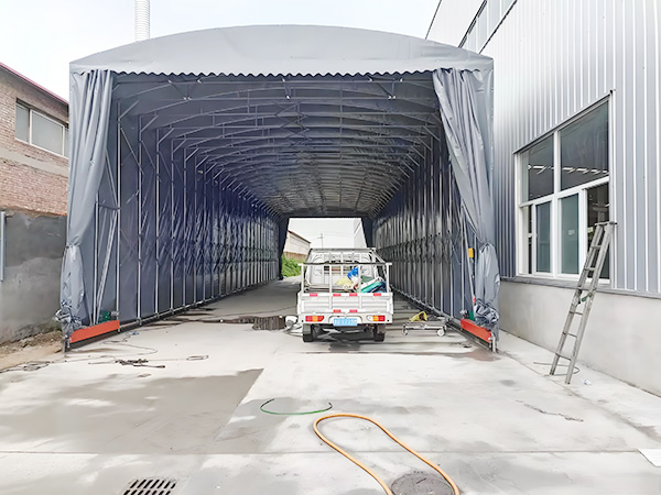 胡志明第二郡地面电动...