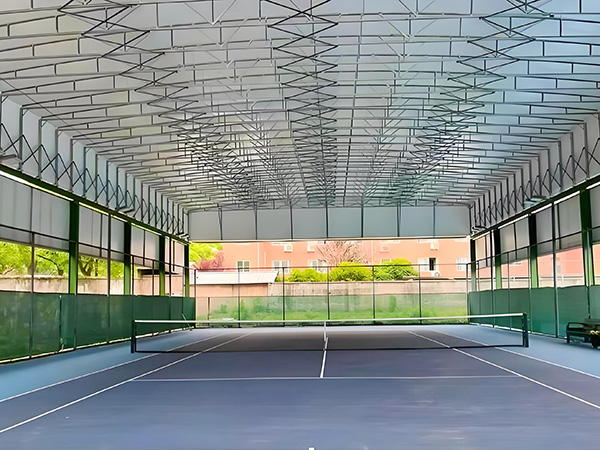 胡志明平新郡网球场电...